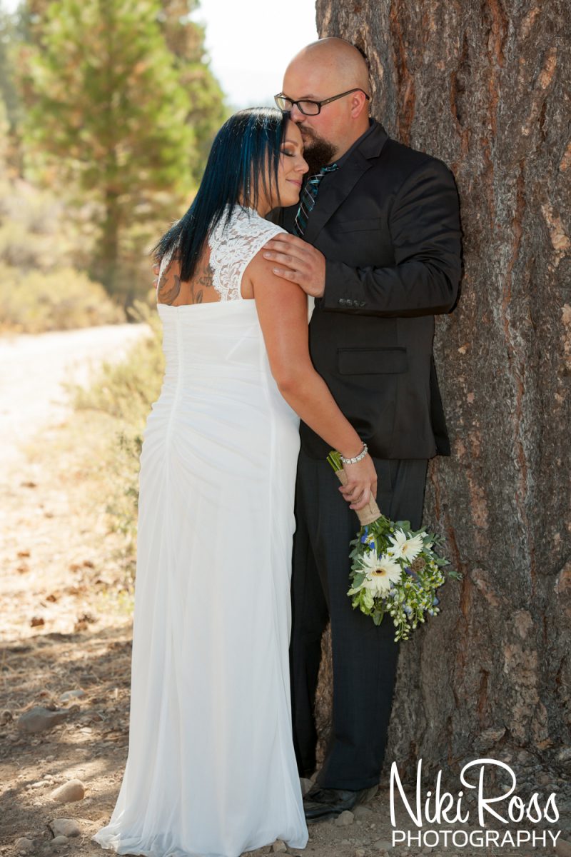 Intimate Rustic Wedding in Truckee CA. http://nikirossphotography.com