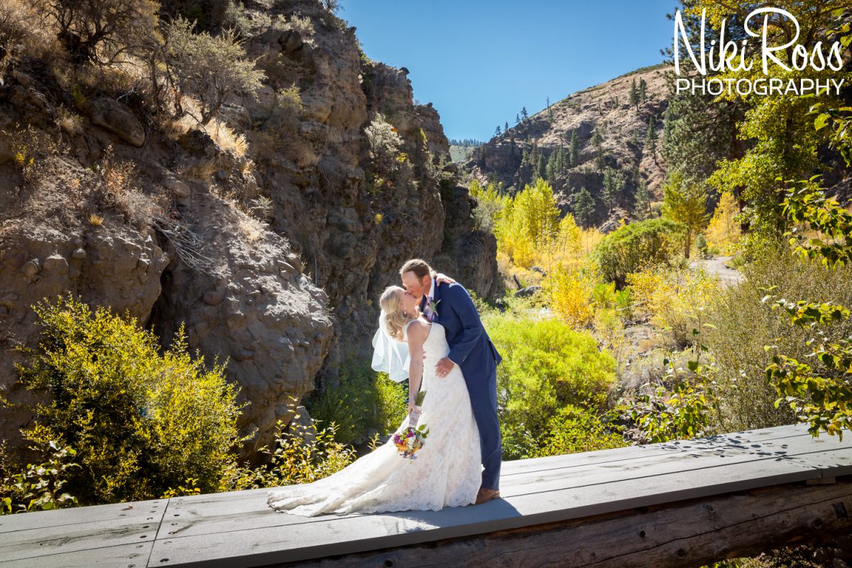 Rustic, Vintage Mountain Wedding http://nikirossphotography.com